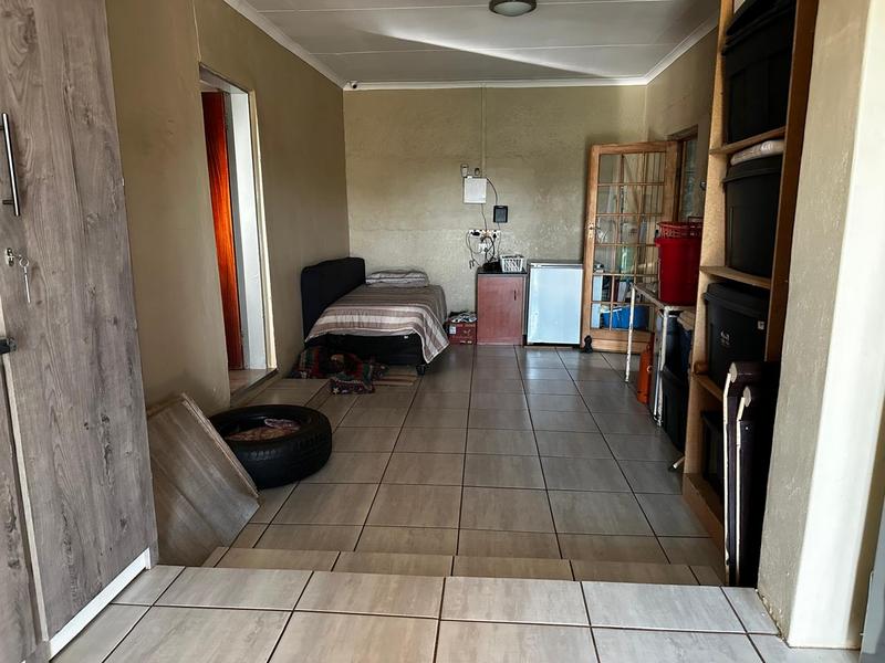 5 Bedroom Property for Sale in Eloff Mpumalanga