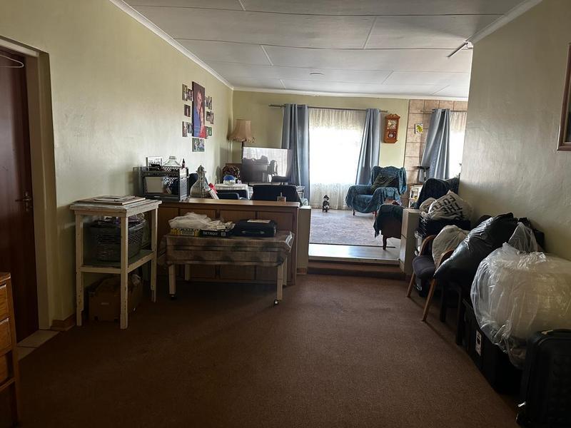 5 Bedroom Property for Sale in Eloff Mpumalanga