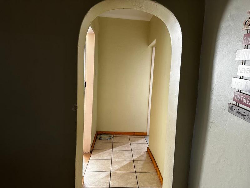5 Bedroom Property for Sale in Eloff Mpumalanga