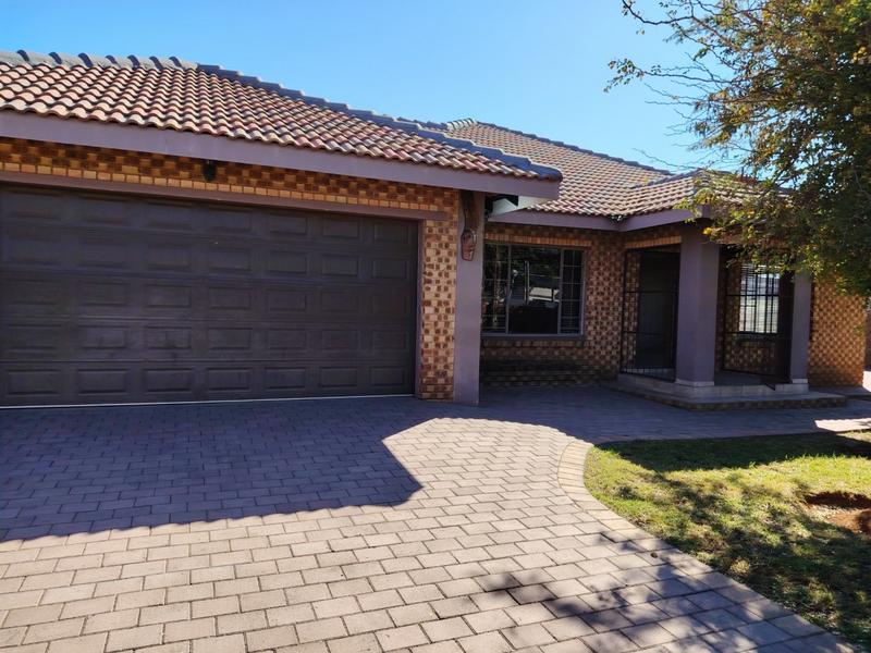 3 Bedroom Property for Sale in Aerorand Mpumalanga