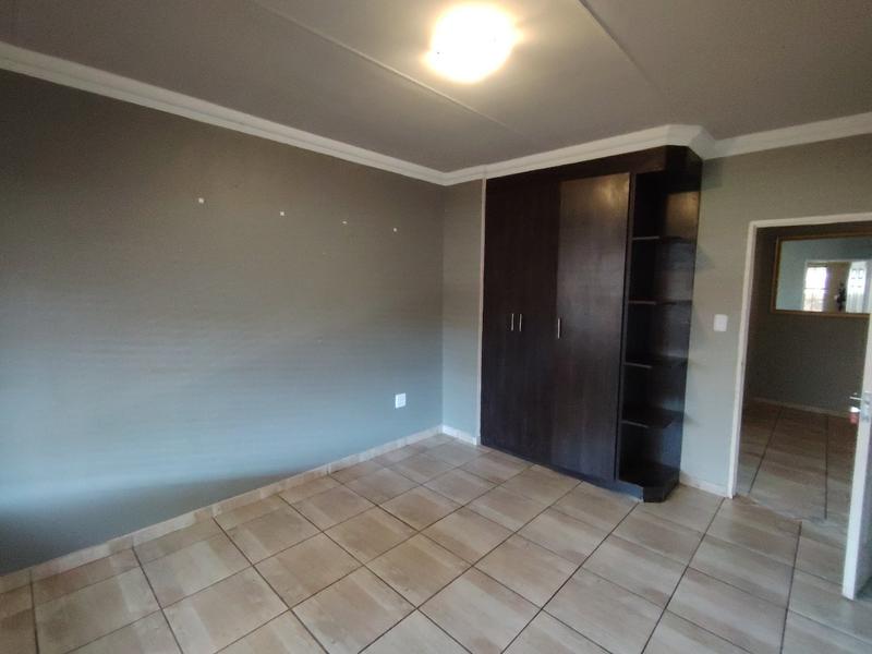 3 Bedroom Property for Sale in Aerorand Mpumalanga