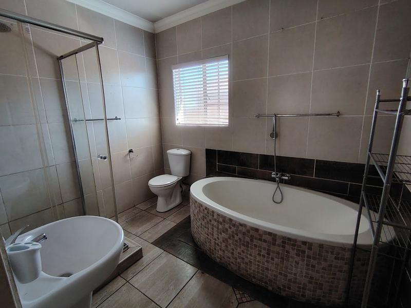 3 Bedroom Property for Sale in Aerorand Mpumalanga
