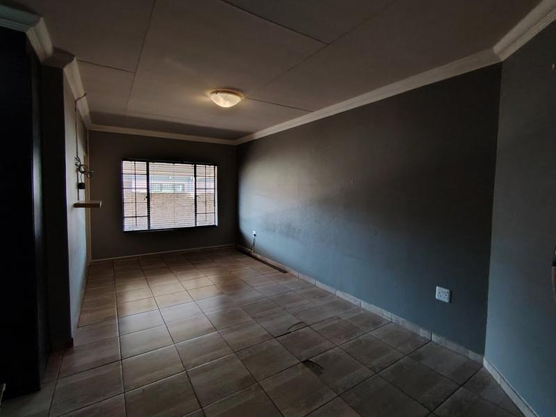3 Bedroom Property for Sale in Aerorand Mpumalanga