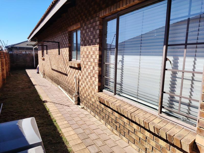 3 Bedroom Property for Sale in Aerorand Mpumalanga