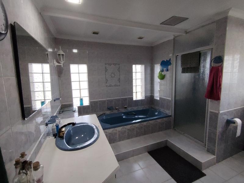 4 Bedroom Property for Sale in Aerorand Mpumalanga