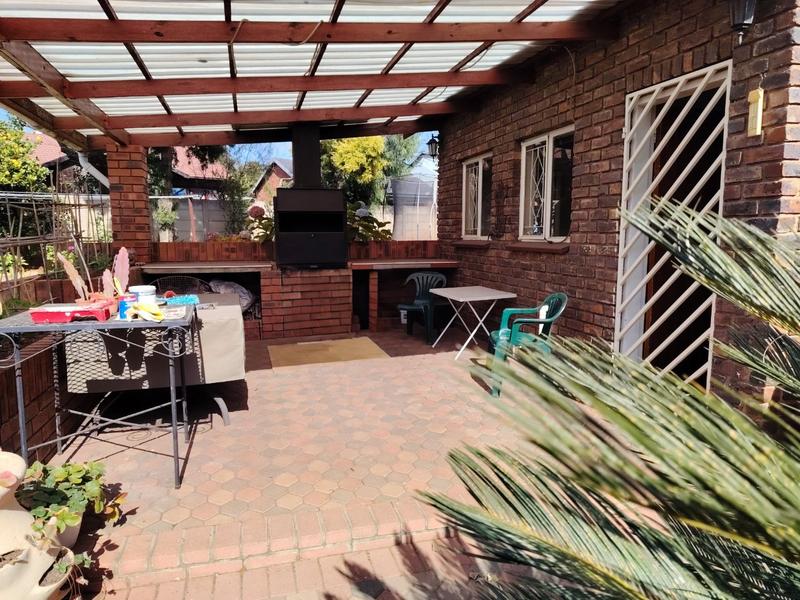 4 Bedroom Property for Sale in Aerorand Mpumalanga