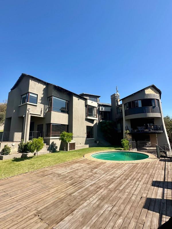 5 Bedroom Property for Sale in Nelspruit Ext 13 Mpumalanga