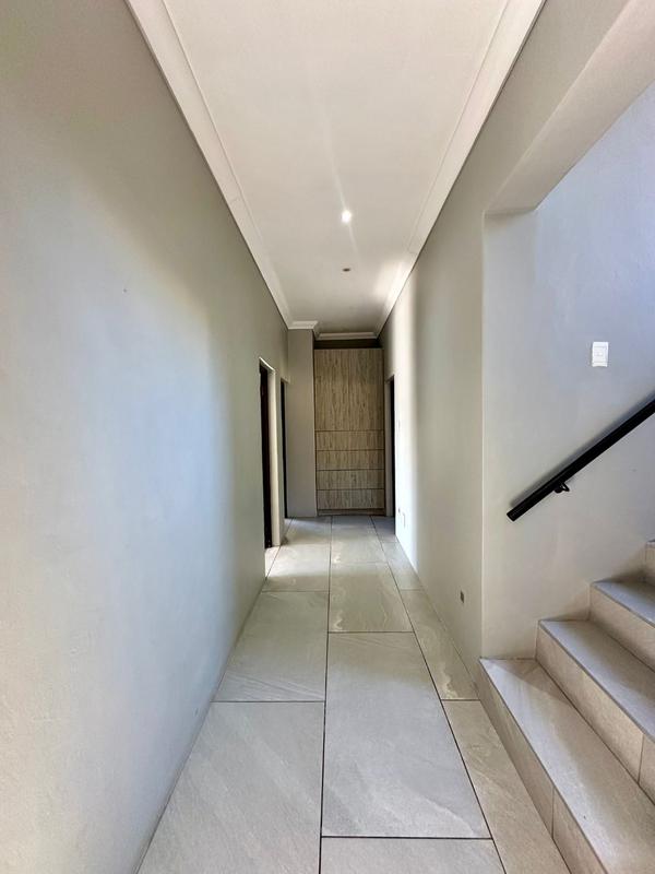 5 Bedroom Property for Sale in Nelspruit Ext 13 Mpumalanga