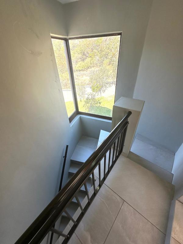 5 Bedroom Property for Sale in Nelspruit Ext 13 Mpumalanga