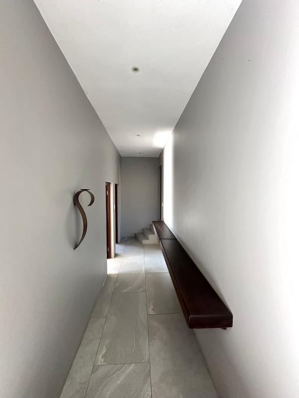 5 Bedroom Property for Sale in Nelspruit Ext 13 Mpumalanga