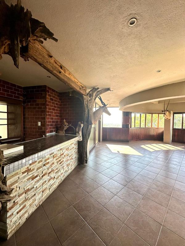 5 Bedroom Property for Sale in Nelspruit Ext 13 Mpumalanga