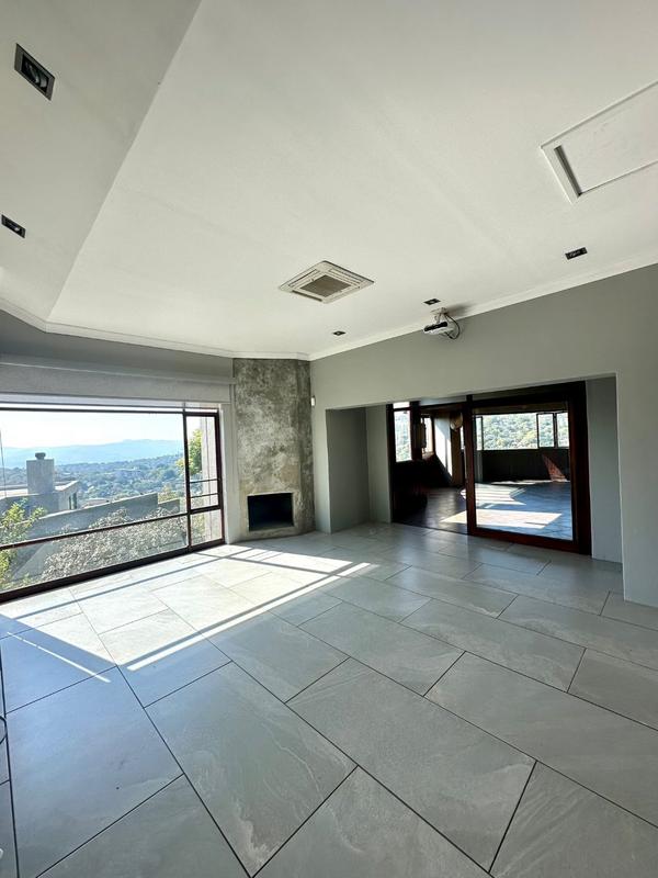5 Bedroom Property for Sale in Nelspruit Ext 13 Mpumalanga