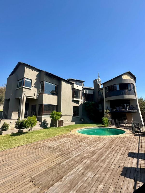 5 Bedroom Property for Sale in Nelspruit Ext 13 Mpumalanga
