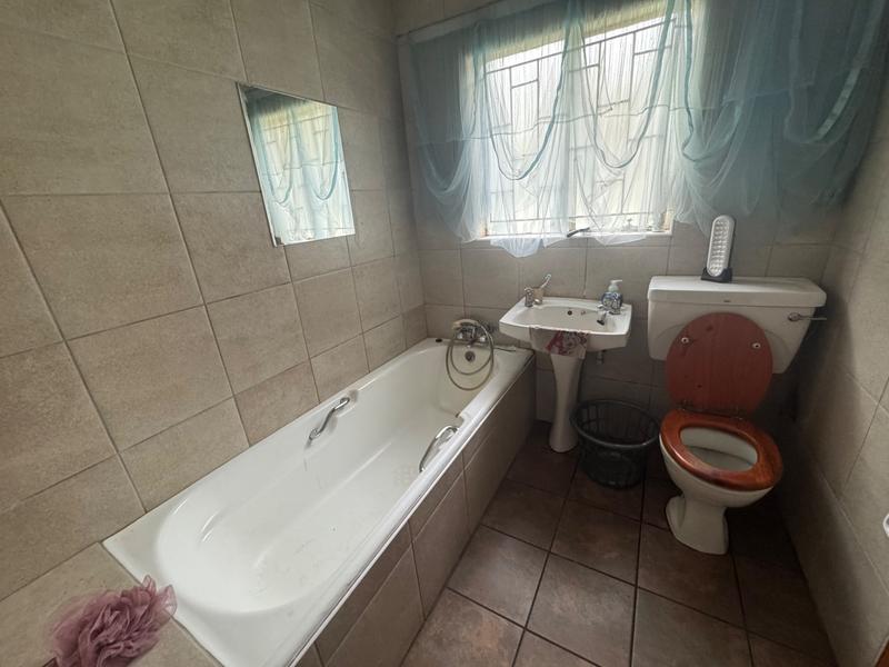 3 Bedroom Property for Sale in Model Park Mpumalanga