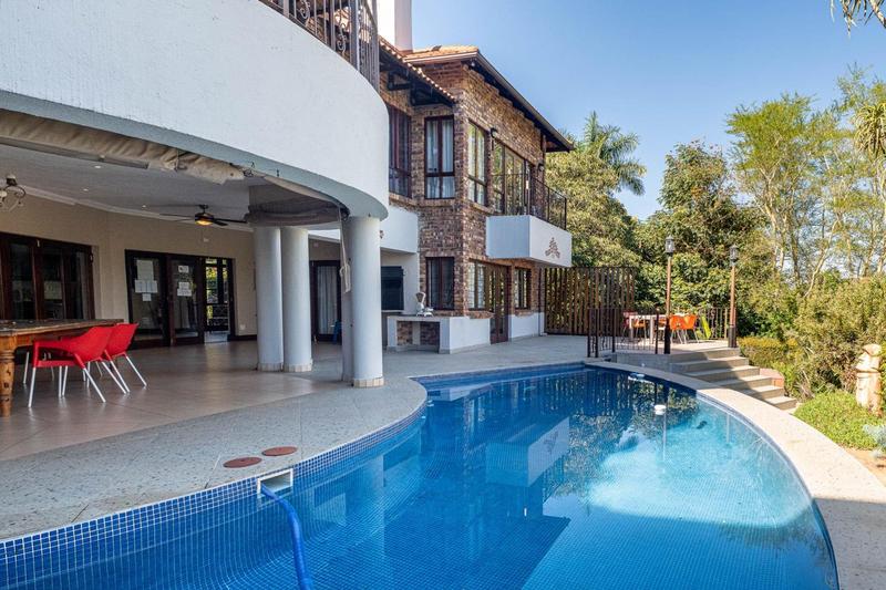 6 Bedroom Property for Sale in White River Country Estate Mpumalanga