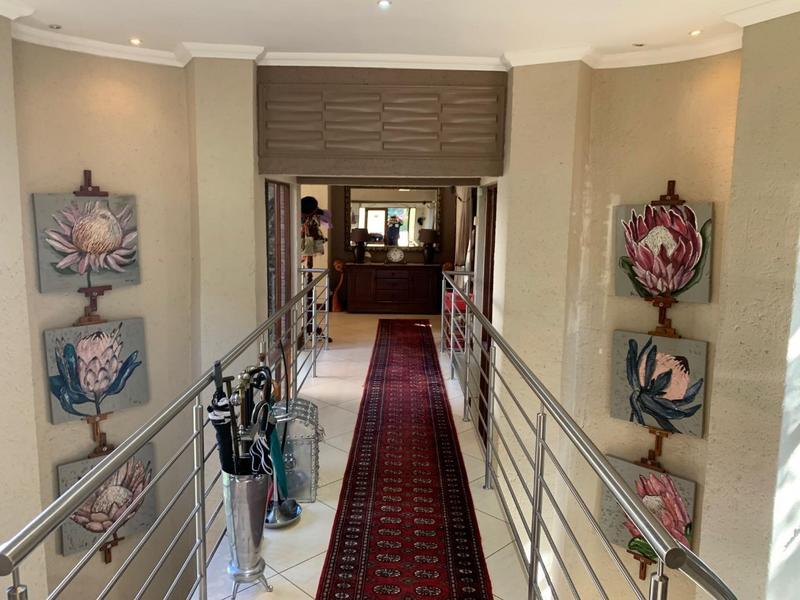 6 Bedroom Property for Sale in White River Country Estate Mpumalanga