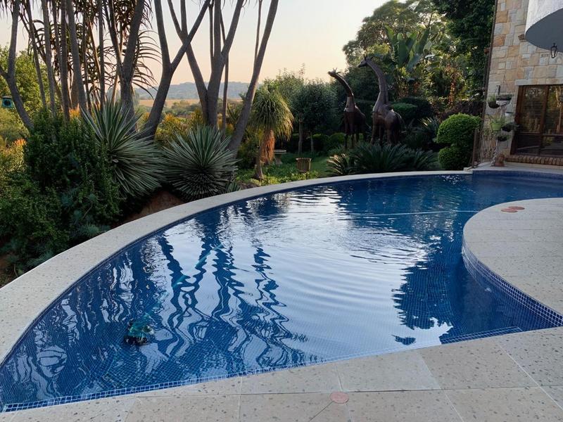 6 Bedroom Property for Sale in White River Country Estate Mpumalanga