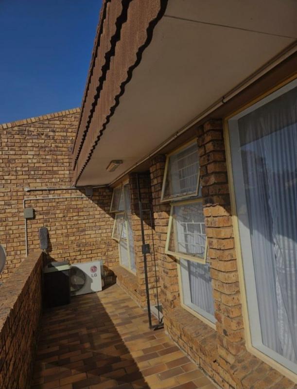 1 Bedroom Property for Sale in Middelburg Mpumalanga