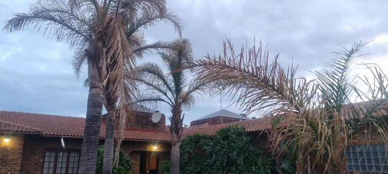 4 Bedroom Property for Sale in Eloff Mpumalanga