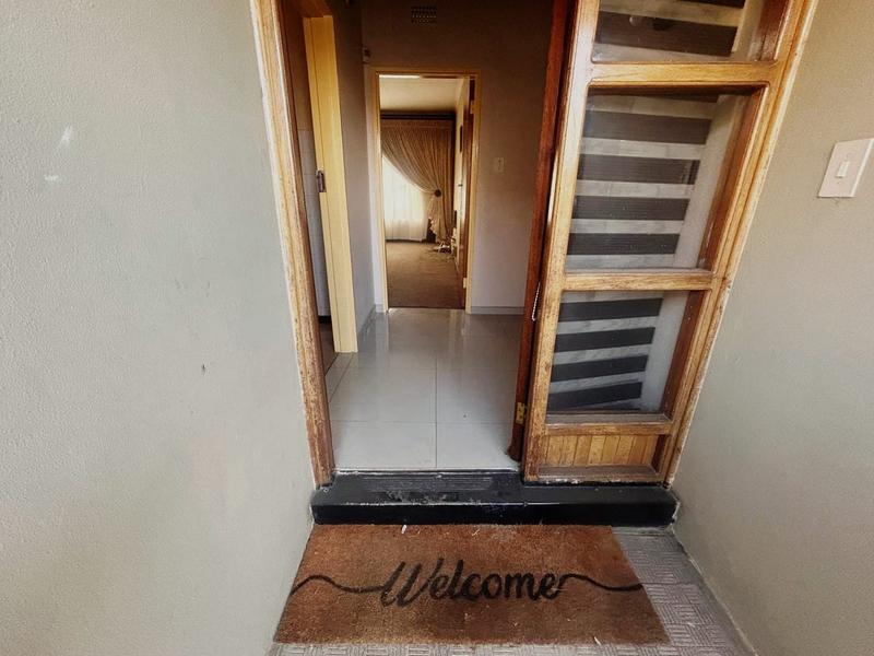 3 Bedroom Property for Sale in Kosmos Park Mpumalanga