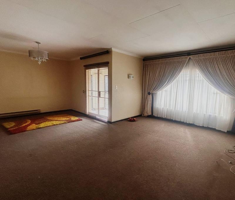 3 Bedroom Property for Sale in Kosmos Park Mpumalanga