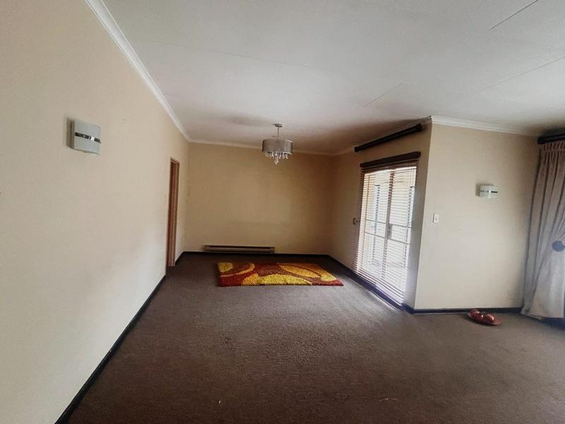 3 Bedroom Property for Sale in Kosmos Park Mpumalanga