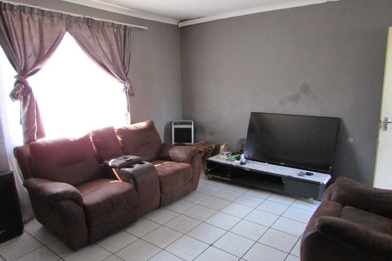 4 Bedroom Property for Sale in Kamagugu Mpumalanga