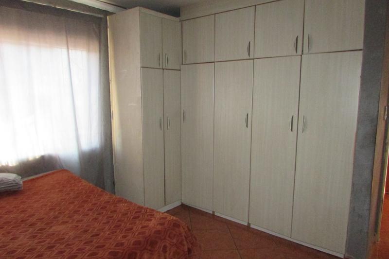 4 Bedroom Property for Sale in Kamagugu Mpumalanga