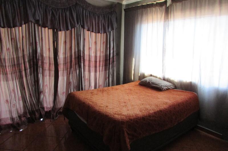 4 Bedroom Property for Sale in Kamagugu Mpumalanga