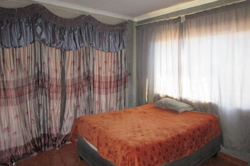 4 Bedroom Property for Sale in Kamagugu Mpumalanga