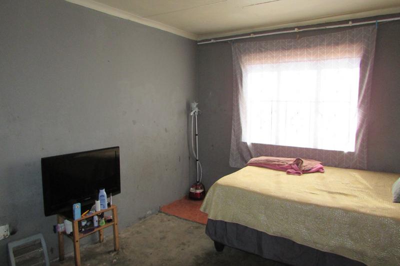 4 Bedroom Property for Sale in Kamagugu Mpumalanga