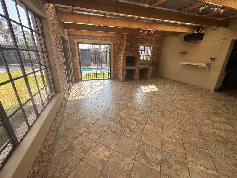 4 Bedroom Property for Sale in Middelburg South Mpumalanga