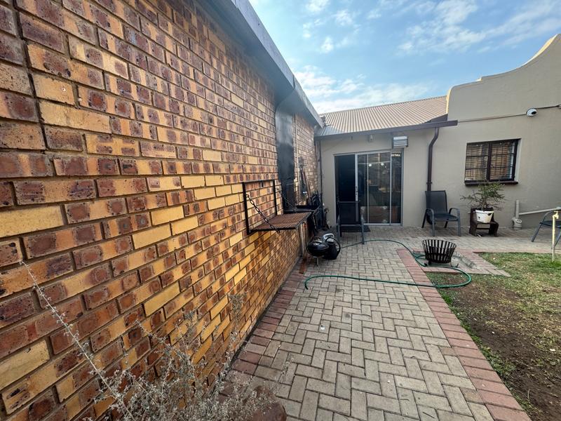 4 Bedroom Property for Sale in Middelburg South Mpumalanga