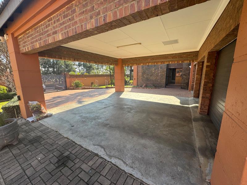 4 Bedroom Property for Sale in Clubville Mpumalanga
