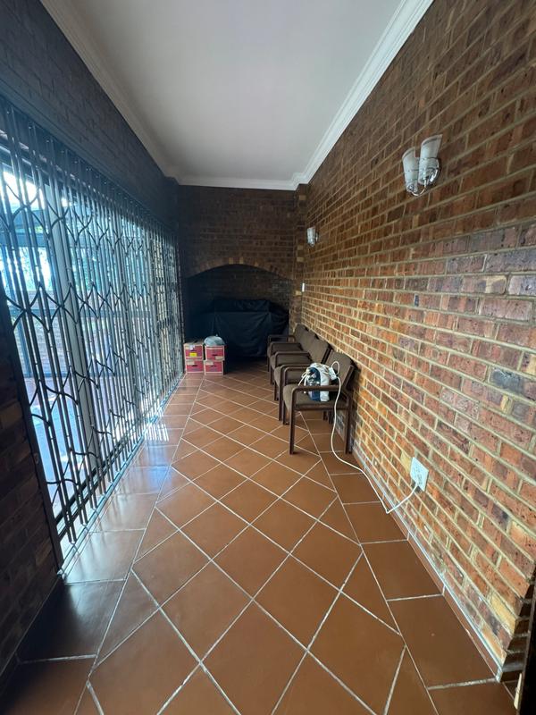 4 Bedroom Property for Sale in Clubville Mpumalanga