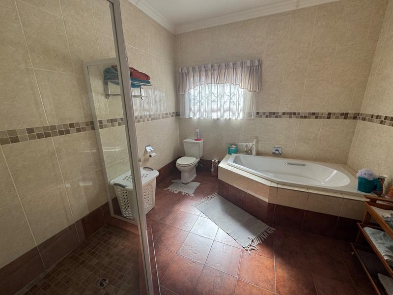 4 Bedroom Property for Sale in Clubville Mpumalanga