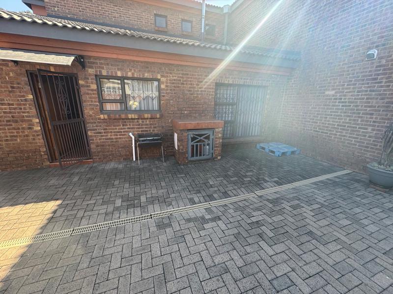4 Bedroom Property for Sale in Clubville Mpumalanga