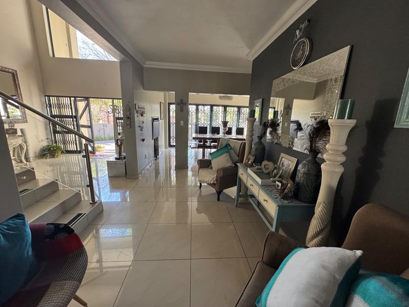 5 Bedroom Property for Sale in Clubville Mpumalanga