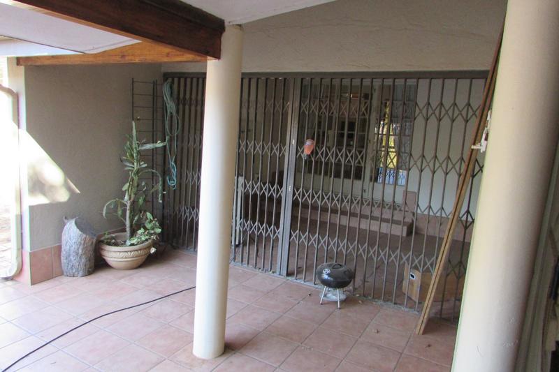 6 Bedroom Property for Sale in White River Ext 5 Mpumalanga