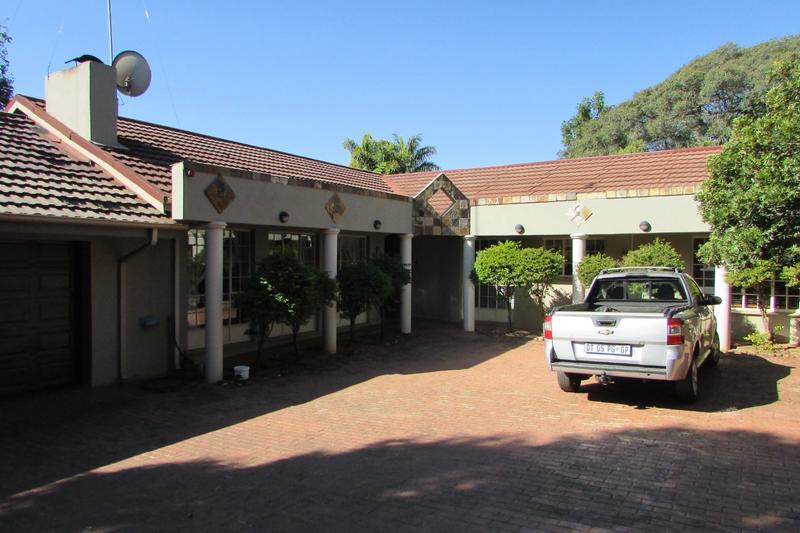 6 Bedroom Property for Sale in White River Ext 5 Mpumalanga