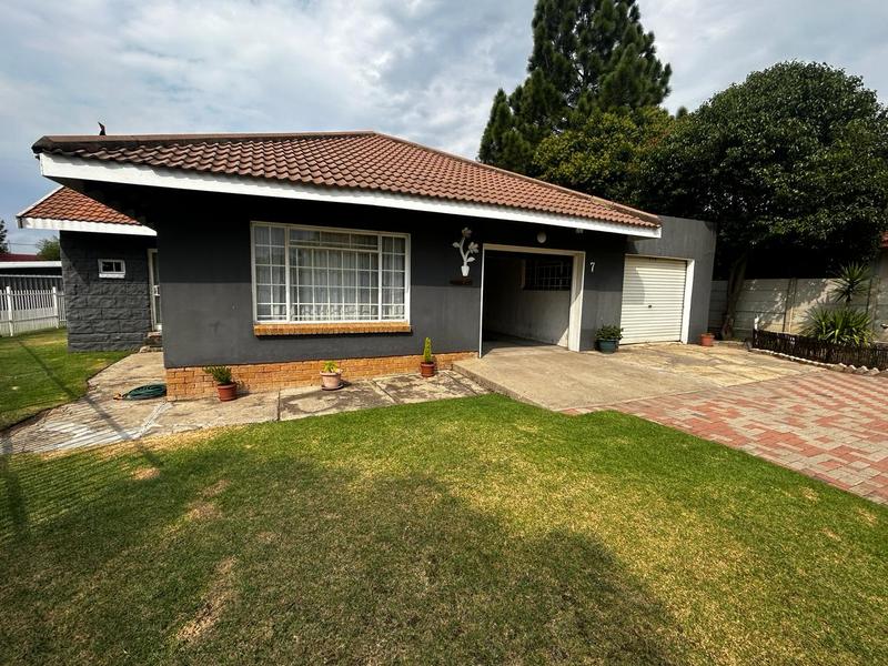 3 Bedroom Property for Sale in Kosmos Park Mpumalanga
