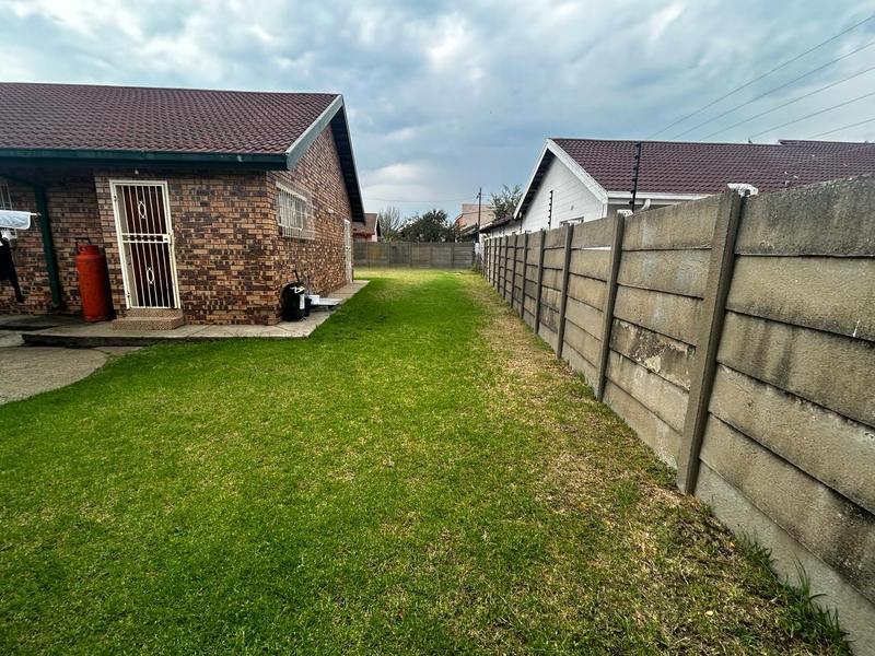 3 Bedroom Property for Sale in Kosmos Park Mpumalanga
