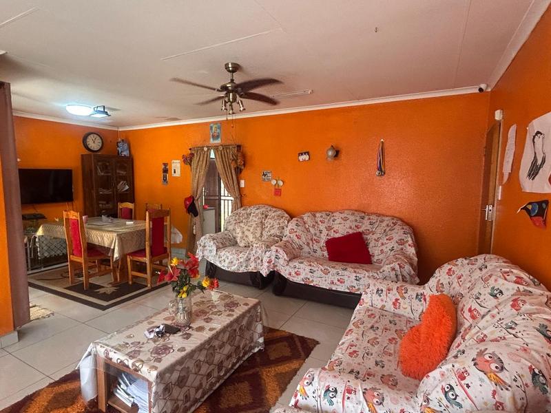 3 Bedroom Property for Sale in Kosmos Park Mpumalanga