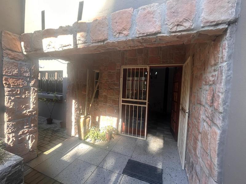 5 Bedroom Property for Sale in Meyerville Mpumalanga