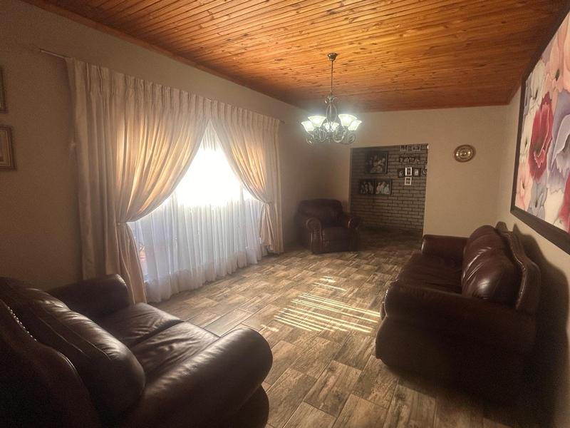 5 Bedroom Property for Sale in Meyerville Mpumalanga