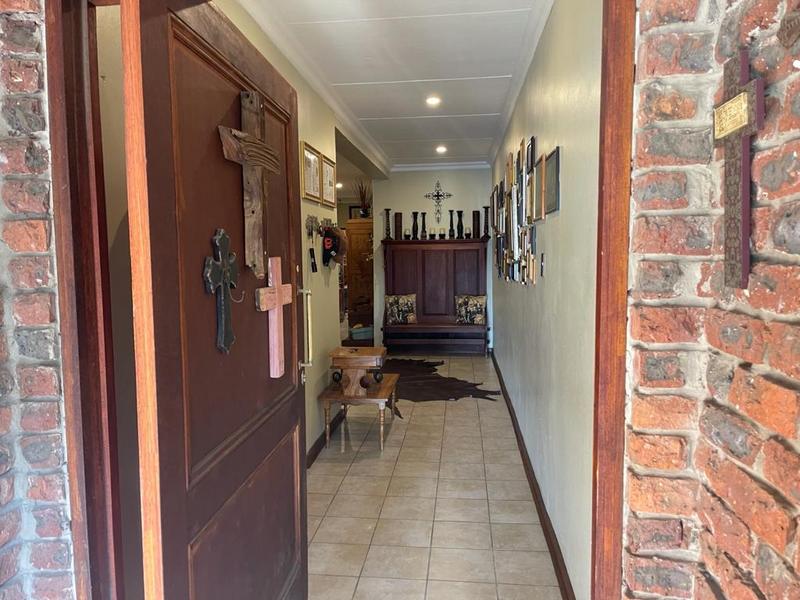 6 Bedroom Property for Sale in Standerton Mpumalanga
