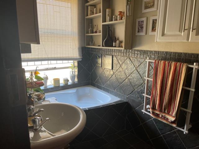 6 Bedroom Property for Sale in Standerton Mpumalanga