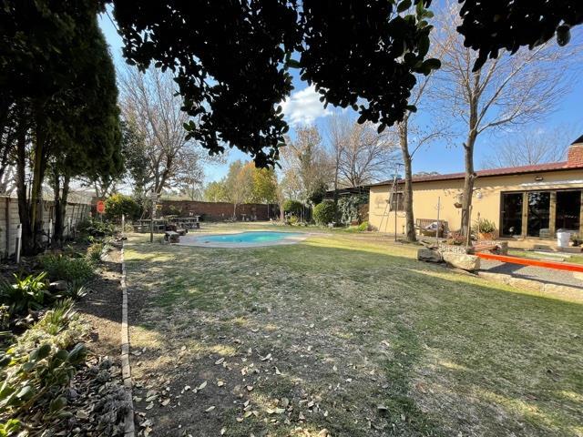 6 Bedroom Property for Sale in Standerton Mpumalanga