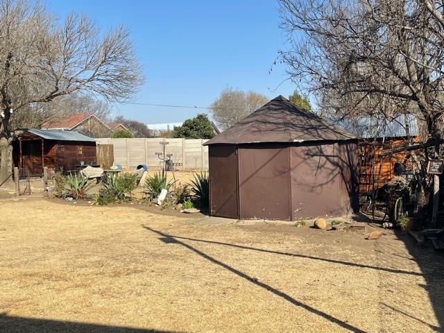 6 Bedroom Property for Sale in Standerton Mpumalanga
