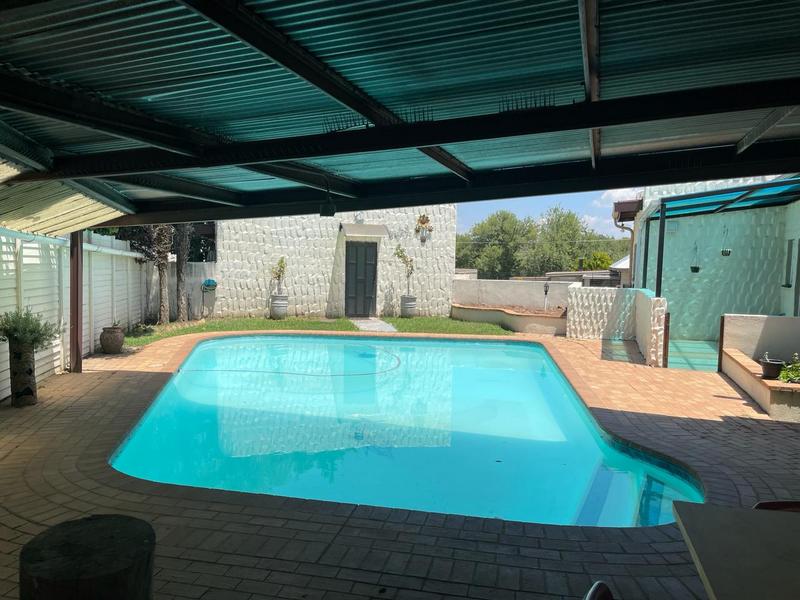 4 Bedroom Property for Sale in Standerton Mpumalanga